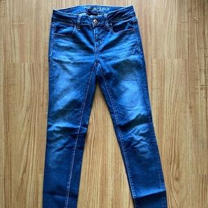 American Eagle Outfitters Blue Jeans